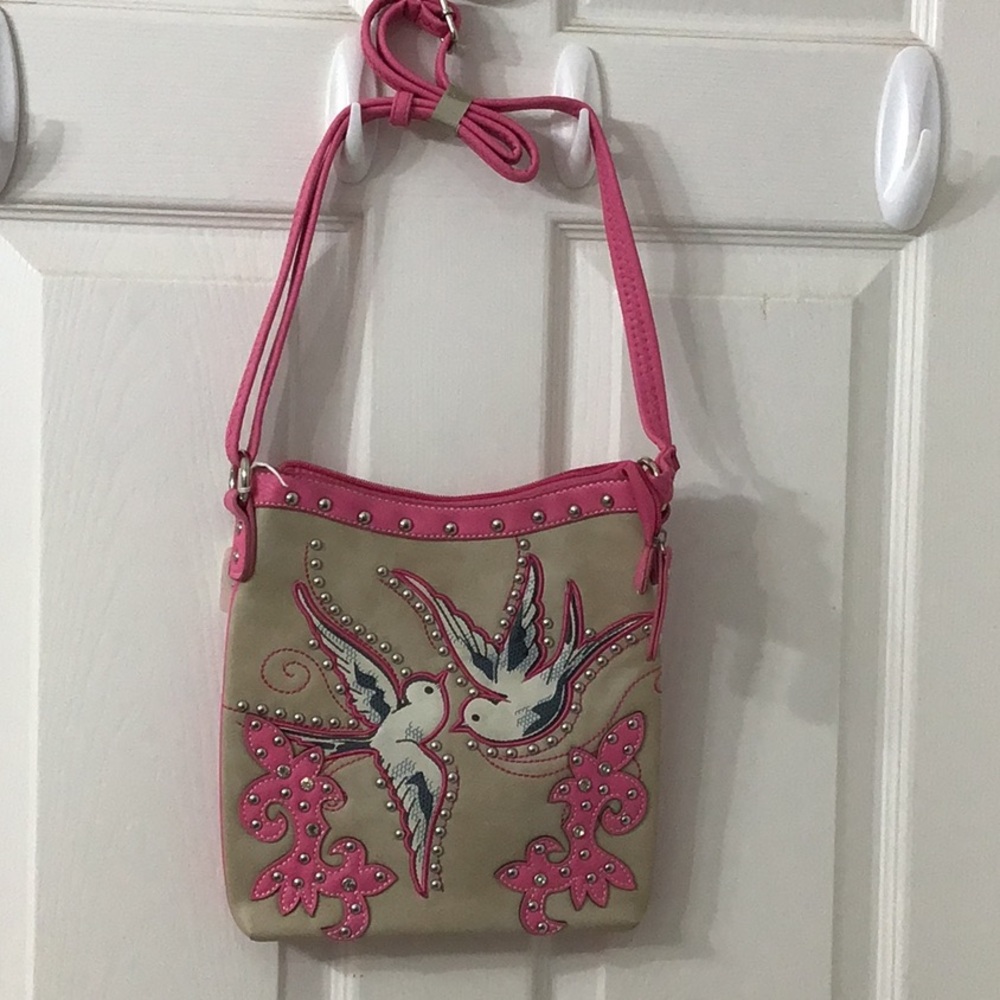 Bird Themed Crossbody Bag w/ Magnetic Closure, Back Pockets, Adjustable Strap.